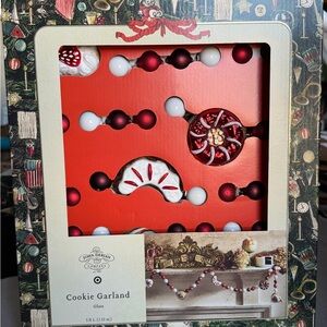 John Derian Festive Red and White Cookie Garland